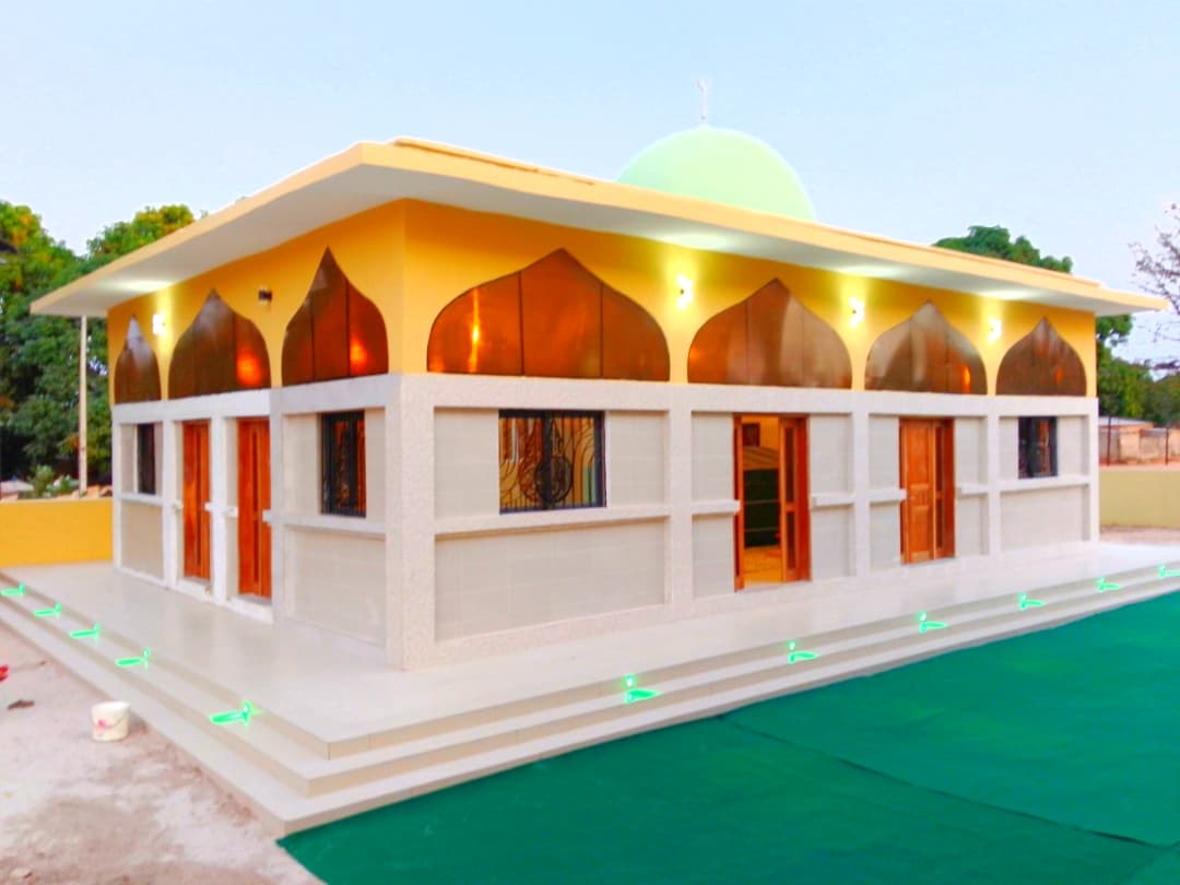 Mausolée de Sirmang